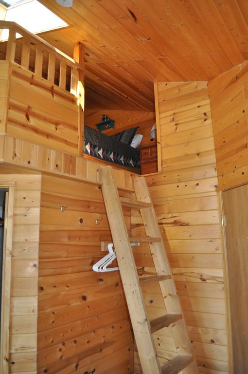 Rocky Ridge Country Lodge Mountain View Ruang foto
