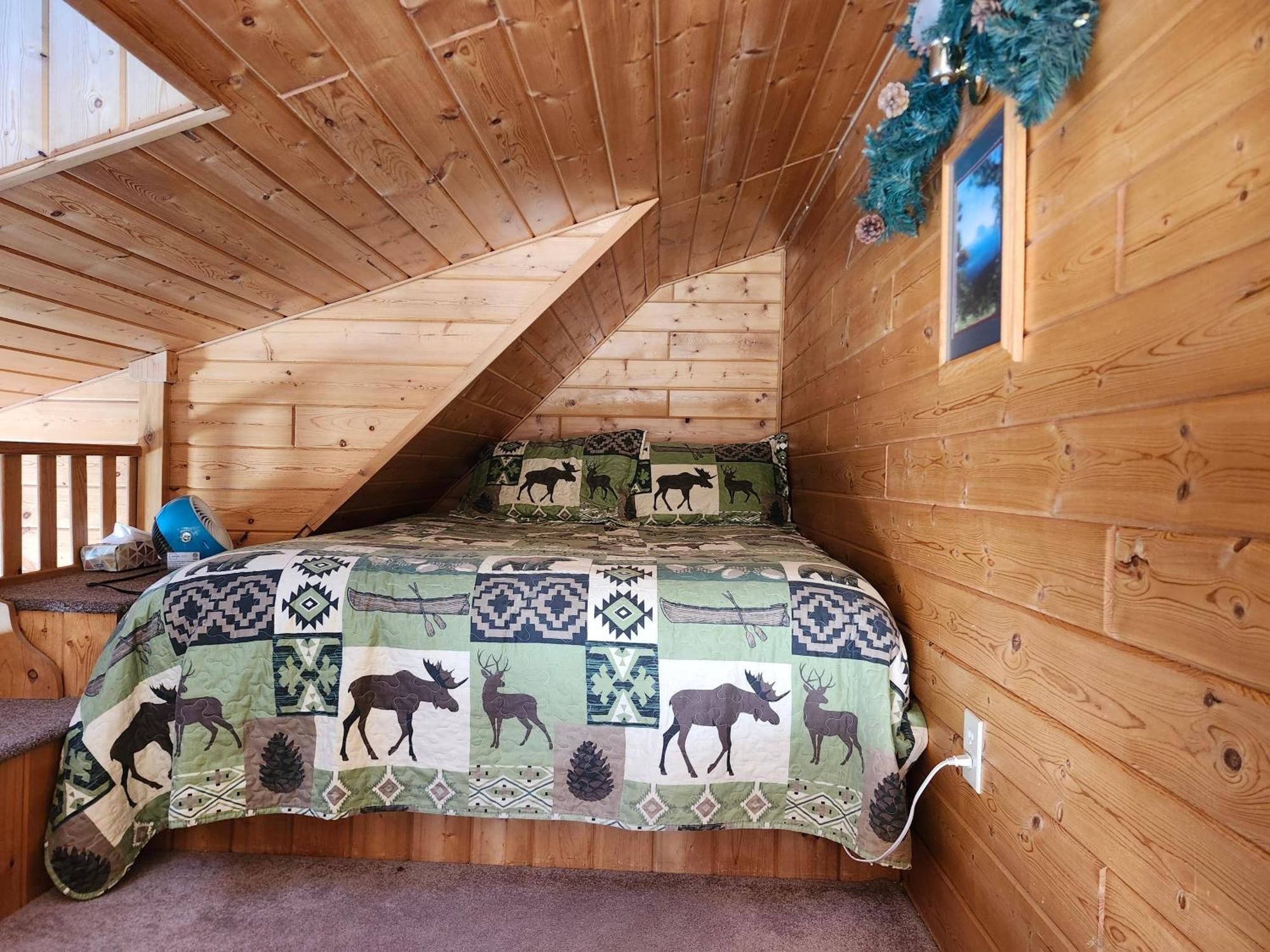 Rocky Ridge Country Lodge Mountain View Bagian luar foto